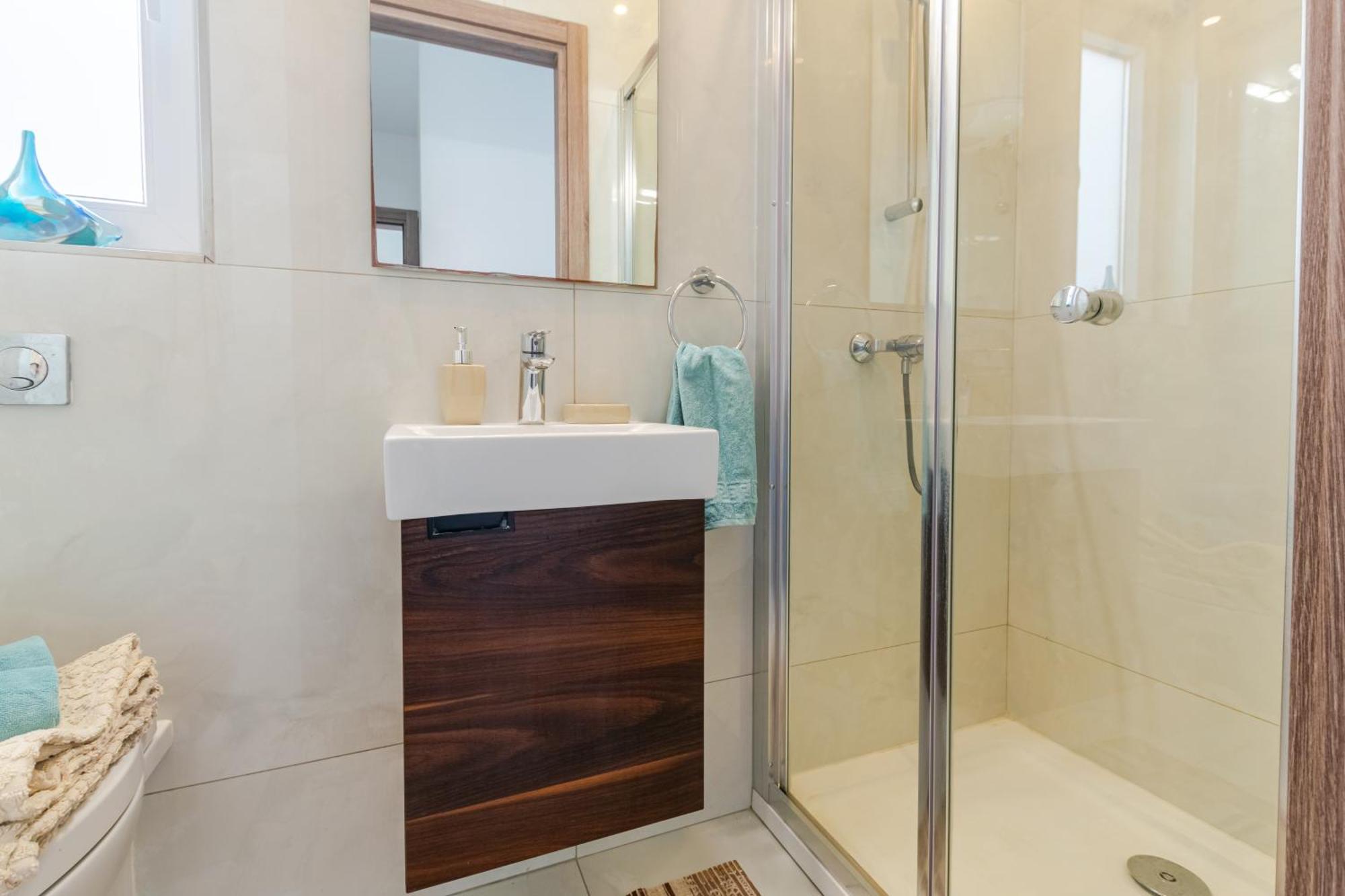New Spacious Apartment With Amazing View Bugibba San Pawl il-Baħar Kültér fotó